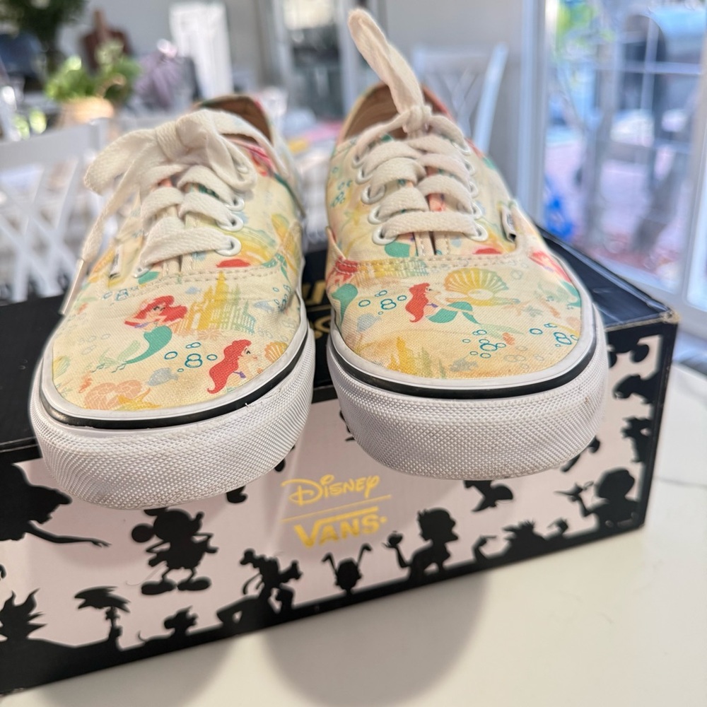 Vans White Low-Top Sneakers with Multicolor Mermaid Print - Picture 6 of 9